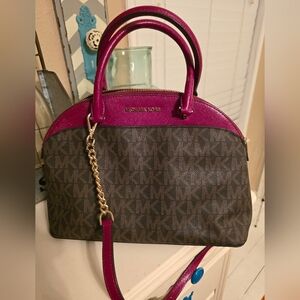 Michael kors purse